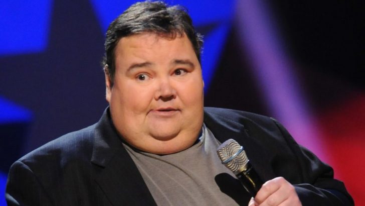 what did John Pinette pass away from in 2014?